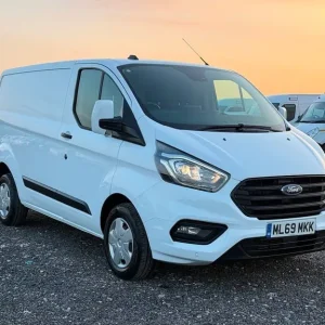2020 Ford Transit Custom 2.0 300 EcoBlue Trend Panel Van 5dr Diesel Manual L1 H1 Euro 6 (s/s) (10...