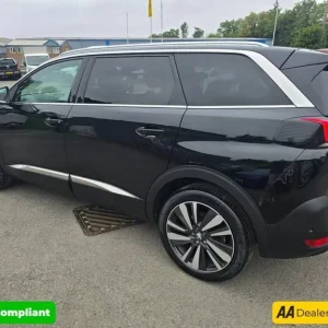 2019 Peugeot 5008 1.2 PureTech GT Line Premium, 48,500 miles, 2 Owners, Euro 6 ULEZ SUV with HATC... - Image 8