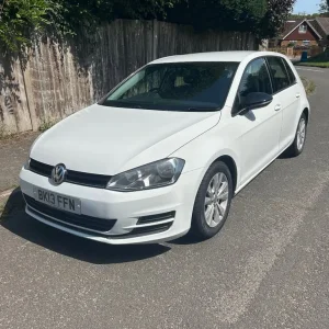 2013 Volkswagen Golf Manual Hatchback - Image 2