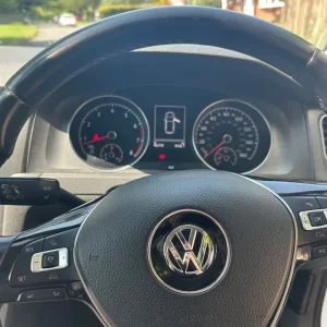 2013 Volkswagen Golf Manual Hatchback - Image 7
