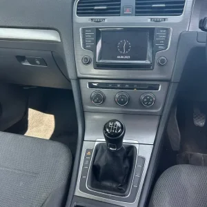 2013 Volkswagen Golf Manual Hatchback - Image 8