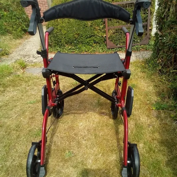 Wheelchair that turns into mobility walker
