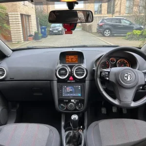 2014 Vauxhall Corsa 1.4 SXi 5-door hatchback - Image 8