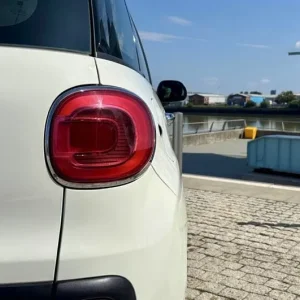 2014 Fiat 500L 1.4 Euro 6 5-door MPV in White - Image 7