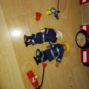 Fire station and truck - Image 6