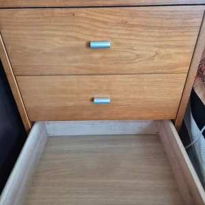 Solid Wood Chest of 6 Drawers - Image 7