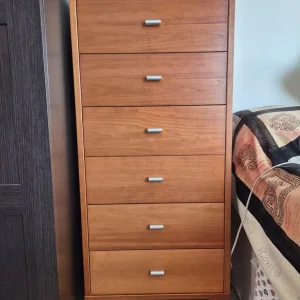Solid Wood Chest of 6 Drawers