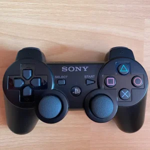 PlayStation 3 Wireless Controller & Charging Cable - Image 2