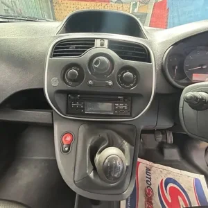 2018 Renault Kangoo ML19 Business Plus Energy DCI Panel Van - Image 3