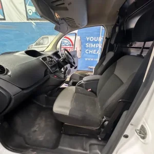 2018 Renault Kangoo ML19 Business Plus Energy DCI Panel Van - Image 8