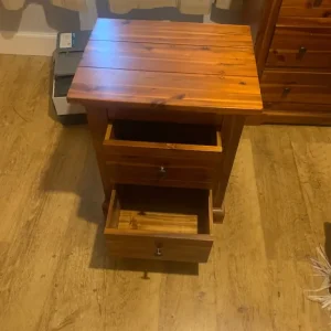 C bedside table - Image 4