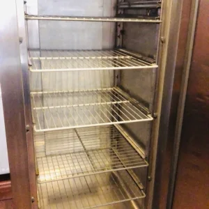 Williams HZ16 Commercial Fridge - Image 2