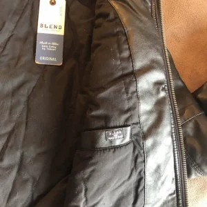 Small faux leather biker jacket - Image 6
