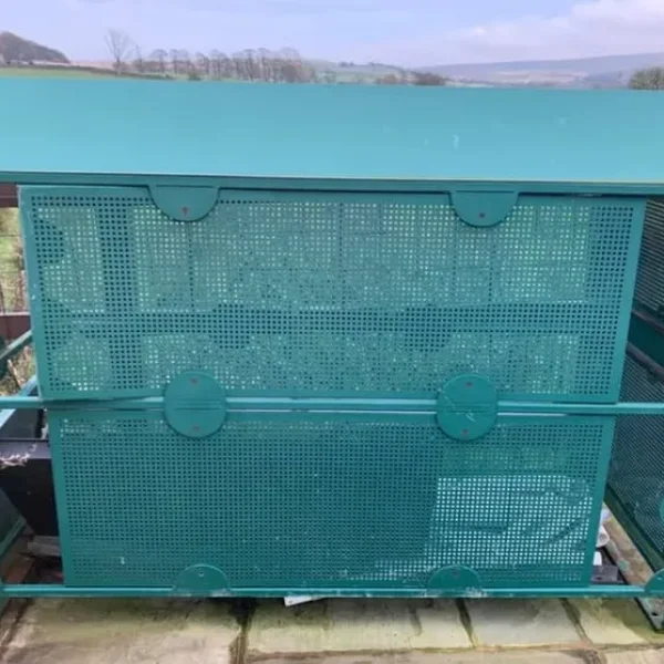 GREEN METAL LOCKABLE BIKE STORE