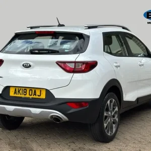 Kia Stonic 2 1.4 Petrol Manual 5-door SUV - Image 7