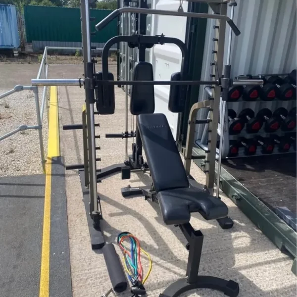 Nautilus multigym with smith machine and adjustable bench