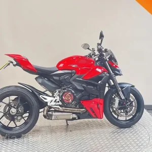 Ducati Streetfighter V2 2022 – 5777 miles - Image 2
