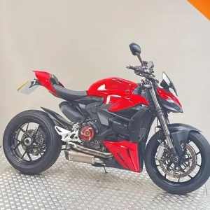 Ducati Streetfighter V2 2022 – 5777 miles - Image 3