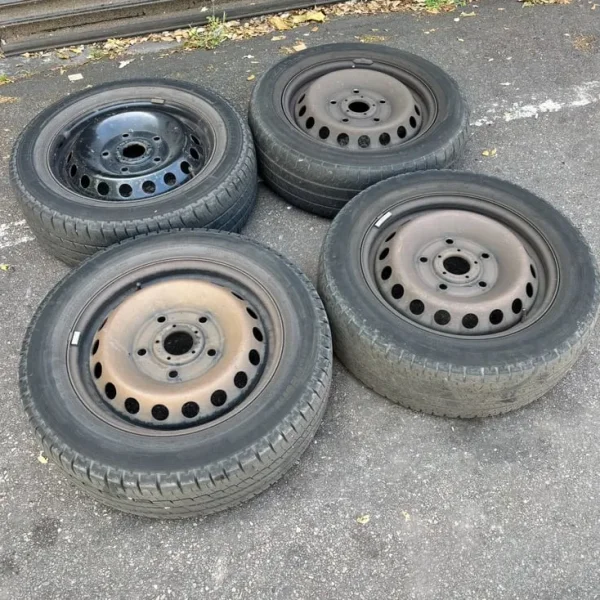 17” original Ford Transit steel wheels and tyres