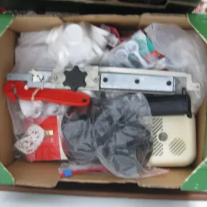 Miscellaneous household items for boot sale - Image 7