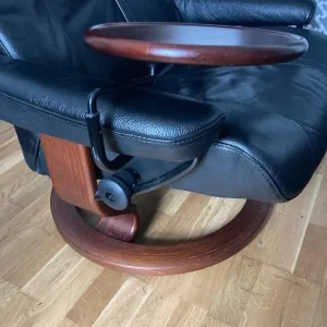 Stressless Wing Chair and Ottoman - Image 4