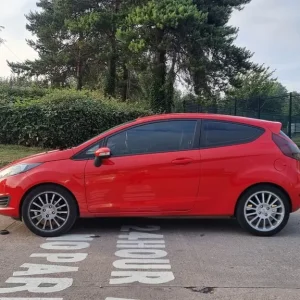 2013 Ford Fiesta Hatchback Manual 1.2L 3 Doors - Image 6