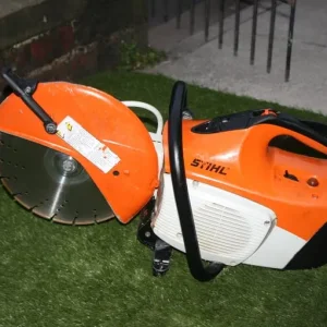 TS410 Stihl saw, just serviced, new filters, diamond blade