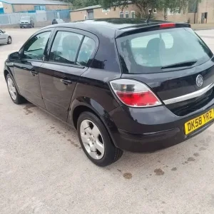 Vauxhall Astra 2008 1.4 Petrol Manual 5-door - Image 3
