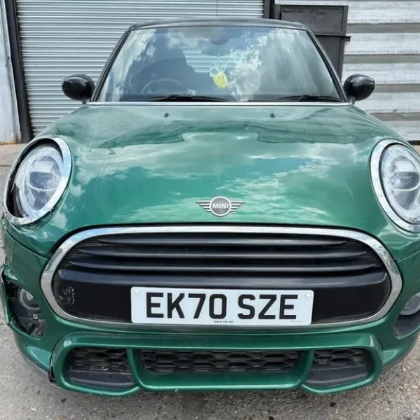 2021 70 REG MINI COOPER SPORT 1.5 WITH 18" ALLOYS