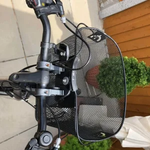Ladies shopping bike