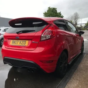 2017 Ford Fiesta 1.0 ST-Line Red Edition 3D - Image 5