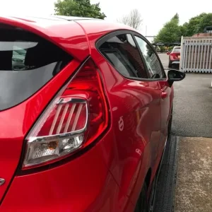 2017 Ford Fiesta 1.0 ST-Line Red Edition 3D - Image 6