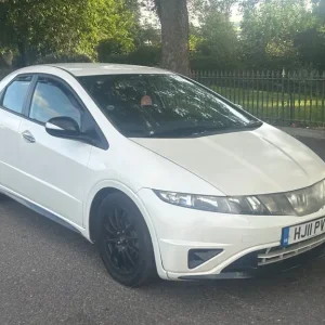 2011 Honda Civic Ti i-VTEC 1.8 Petrol 5-door Hatchback - Image 2