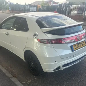 2011 Honda Civic Ti i-VTEC 1.8 Petrol 5-door Hatchback - Image 5