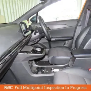 2023 MG4 Trophy Long Range Electric Hatchback - Image 2
