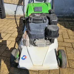 Etesia Pro 46 self propelled lawnmower - Image 2