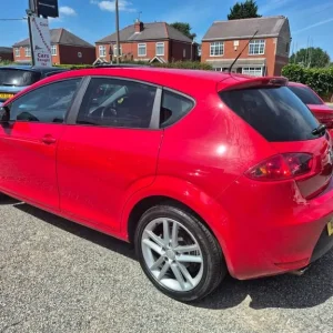 2010 SEAT Leon TDI CR FR Hatchback Diesel Manual - Image 4
