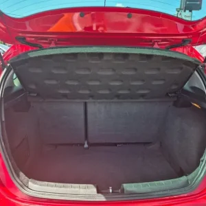 2010 SEAT Leon TDI CR FR Hatchback Diesel Manual - Image 8