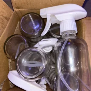 8 glass spray bottles