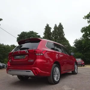 Mitsubishi Outlander 2.4 h TwinMotor 13.8kWh 4x4 2020 - Image 6