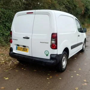 2017 Peugeot Partner 1.6 Diesel Manual Clean and Reliable ULEZ Compliant - Image 5