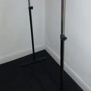 Clothes rack - Image 2
