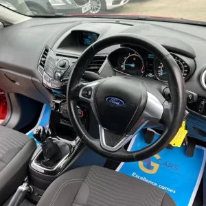 2014 Ford Fiesta 1.25 Zetec Euro 5 3dr Hatchback Petrol Manual - Image 3