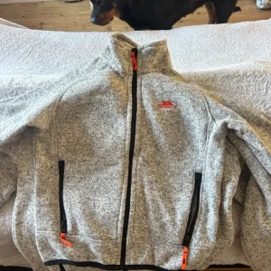 Tresspass fleece and jacket - Image 5