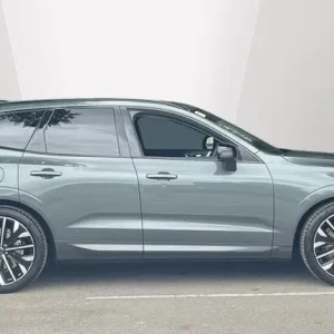 2025 Volvo XC60 2.0 T8 PHEV Estate - Image 3