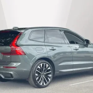 2025 Volvo XC60 2.0 T8 PHEV Estate - Image 7