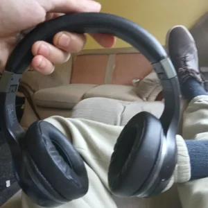 Motorola black Bluetooth headphones