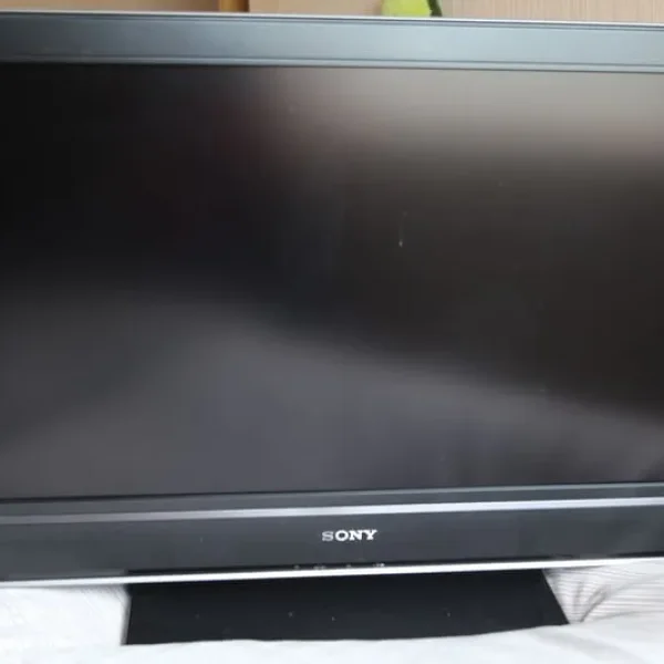 Sony Bravia 32-inch LCD TV