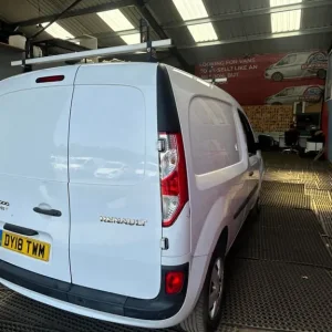 2018 Renault Kangoo ML19 Business+ Energy Diesel Panel Van - Image 4