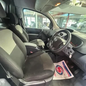 2018 Renault Kangoo ML19 Business+ Energy Diesel Panel Van - Image 8